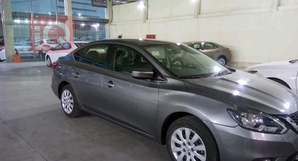 نیسان سێنترا